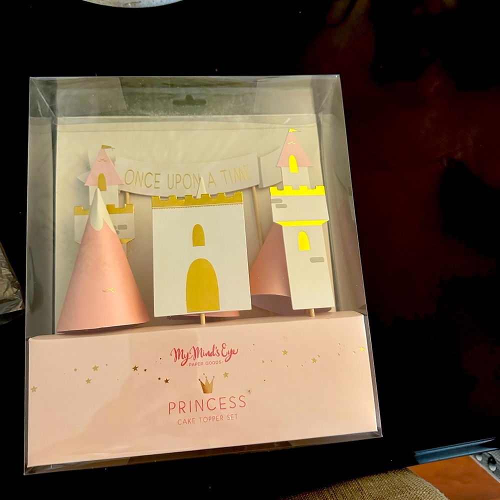 Minds eye princess castle cake topper